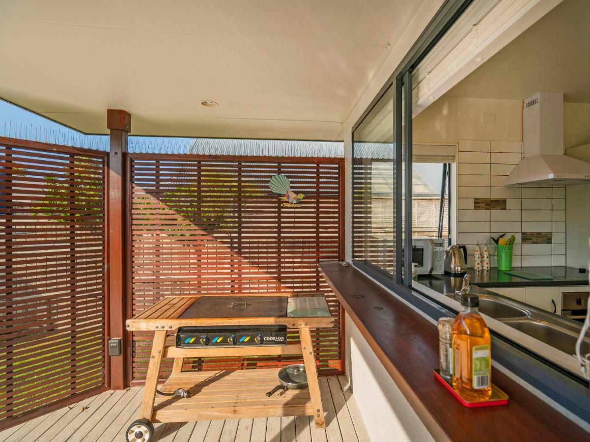 Sunlight Bach - Whitianga Holiday Home ภายนอก รูปภาพ