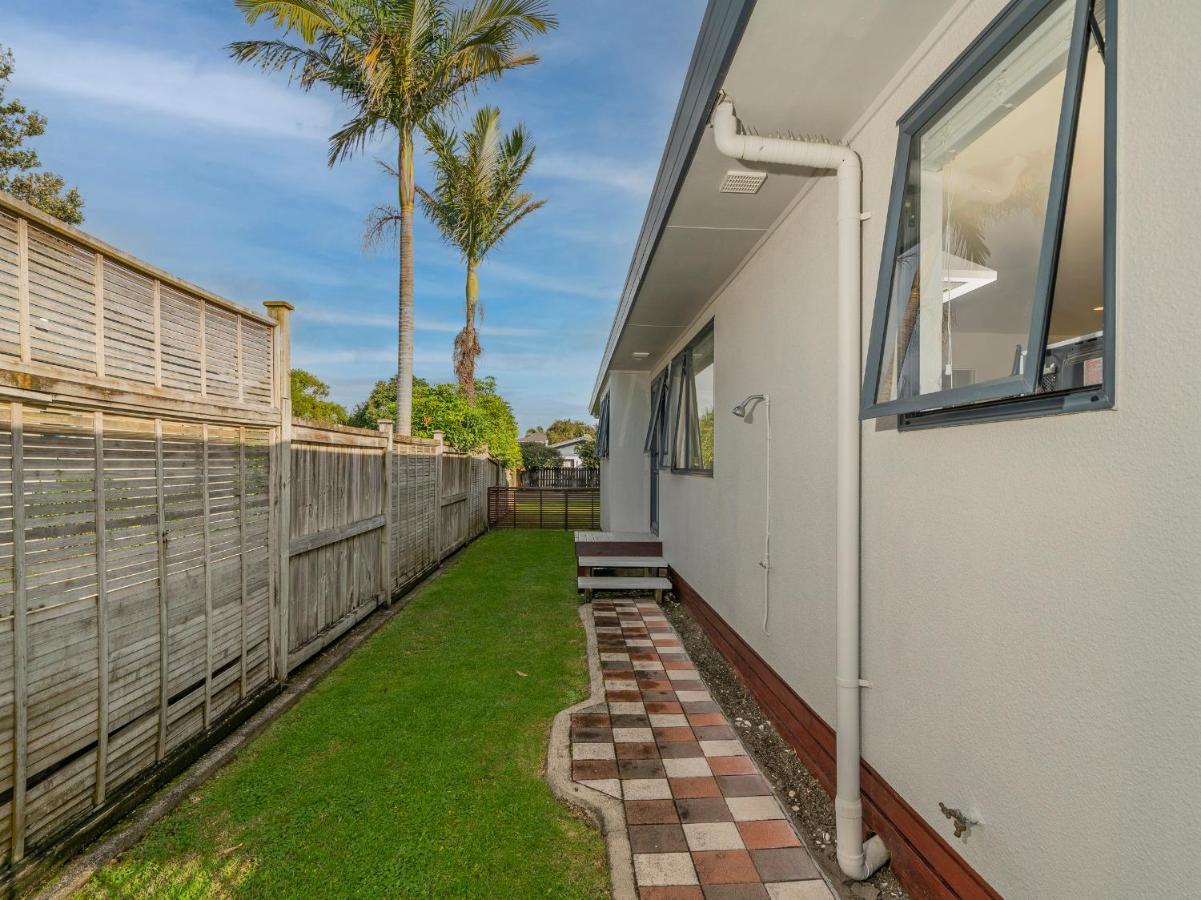 Sunlight Bach - Whitianga Holiday Home ภายนอก รูปภาพ